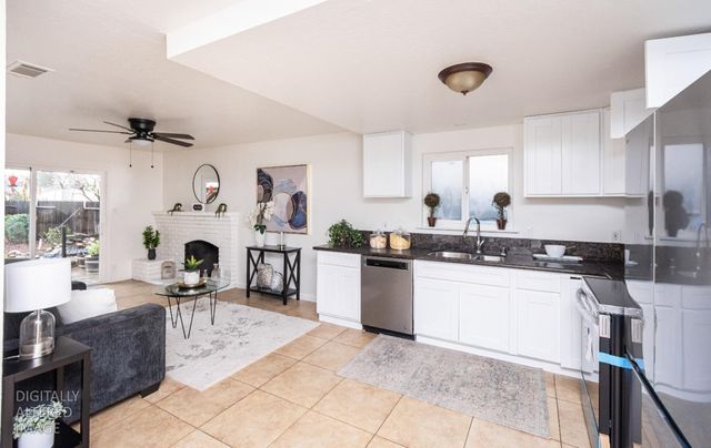 6613 Mirwood Ct, Orangevale, CA 95662