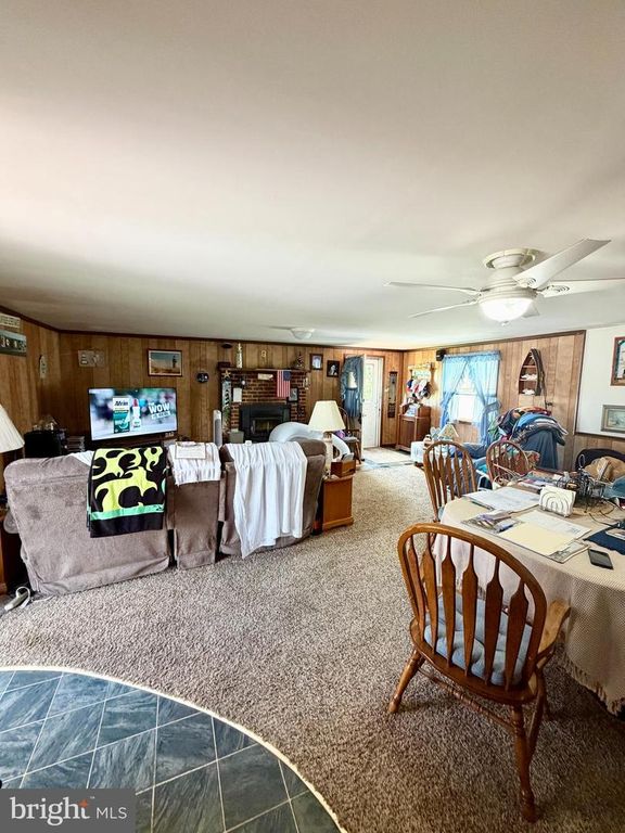 1465 LOTUS DR, POTTSTOWN, PA 19464 — photo 3