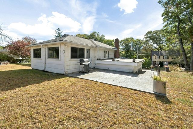 51 Fay Rd, Dedham, MA 02026