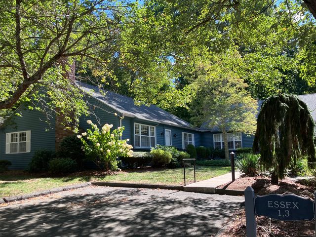 3 Essex Lane 3, Madison, CT 06443
