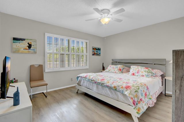 2504 Antigua Terrace B3, Coconut Creek, FL 33066