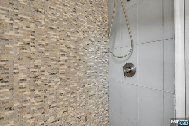 519 Ryeside Avenue, New Milford, NJ 07646