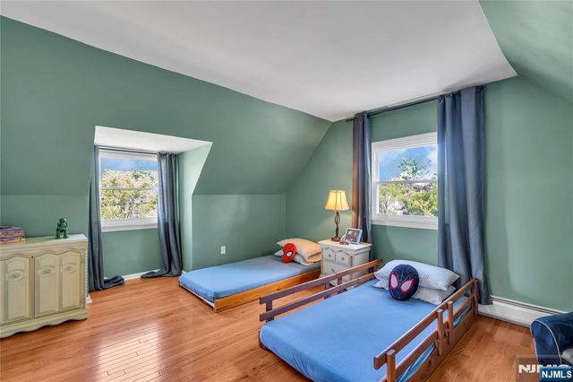 519 Ryeside Avenue, New Milford, NJ 07646