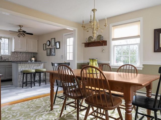 59 Spice Bush Trail, Narragansett, RI 02882