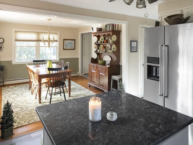 59 Spice Bush Trail, Narragansett, RI 02882