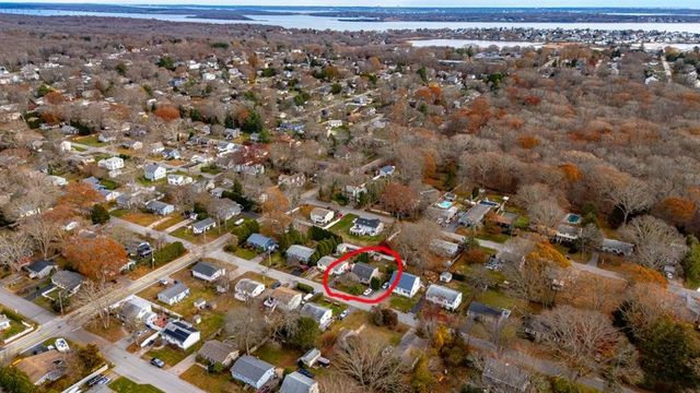 59 Spice Bush Trail, Narragansett, RI 02882