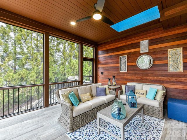 1526 Hawkstone Drive, Waxhaw, NC 28173