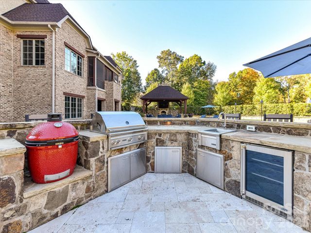 1526 Hawkstone Drive, Waxhaw, NC 28173