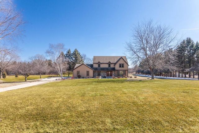 W318S3638 Perkins ROAD, Waukesha, WI 53189