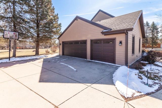 W318S3638 Perkins ROAD, Waukesha, WI 53189