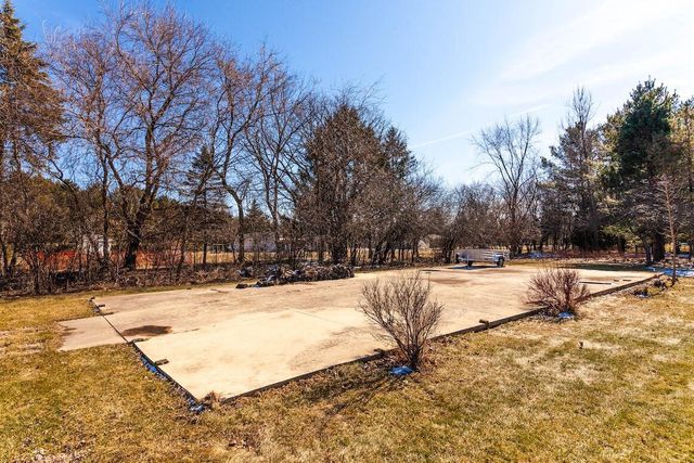 W318S3638 Perkins ROAD, Waukesha, WI 53189