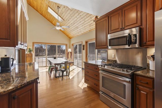 W318S3638 Perkins ROAD, Waukesha, WI 53189