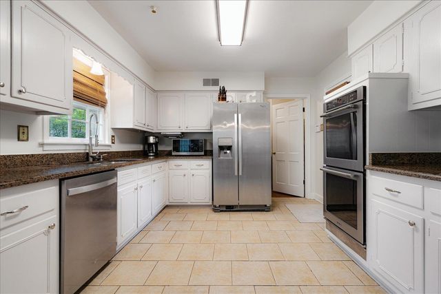 2342 MASSEY RD, Memphis, TN 38119