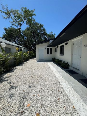 111 NW 7th Avenue, Dania Beach, FL 33004