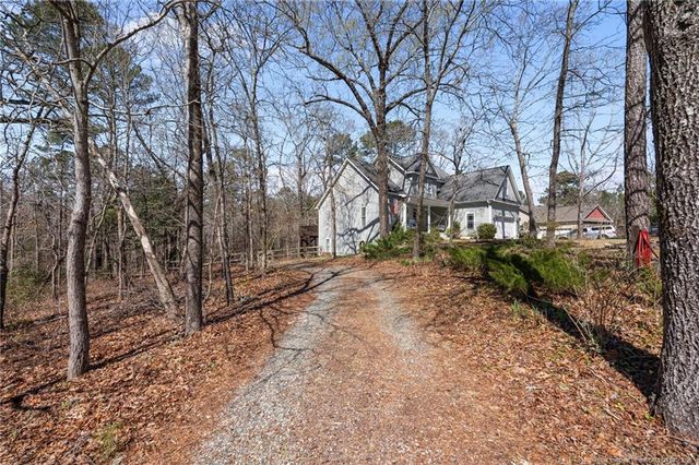 6 S Allyson Place, Vass, NC 28394