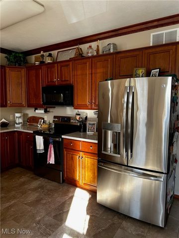 2452 Barrington Way 424, Wooster, OH 44691