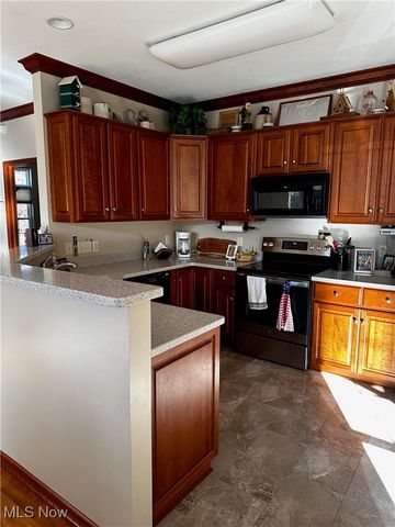 2452 Barrington Way 424, Wooster, OH 44691