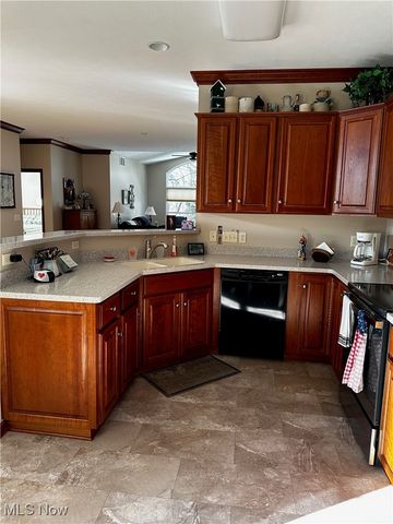 2452 Barrington Way 424, Wooster, OH 44691