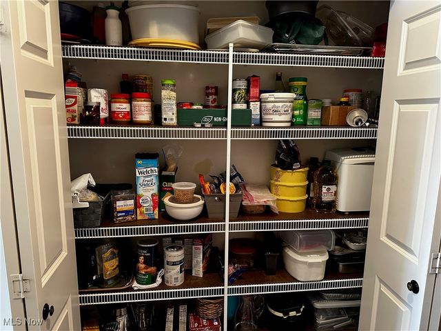 2452 Barrington Way 424, Wooster, OH 44691