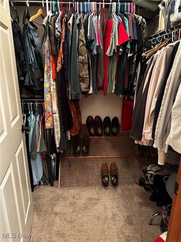 2452 Barrington Way 424, Wooster, OH 44691