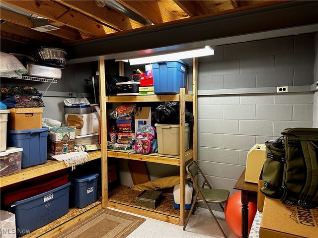 2452 Barrington Way 424, Wooster, OH 44691