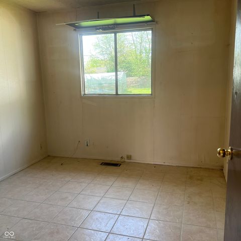 476 Carol Drive, Greenwood, IN 46143