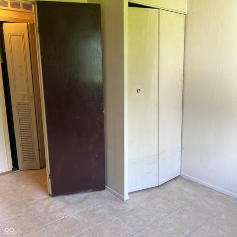 476 Carol Drive, Greenwood, IN 46143