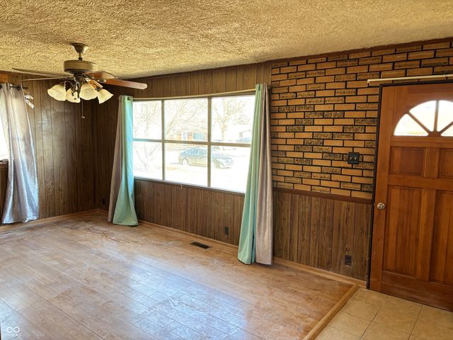 476 Carol Drive, Greenwood, IN 46143