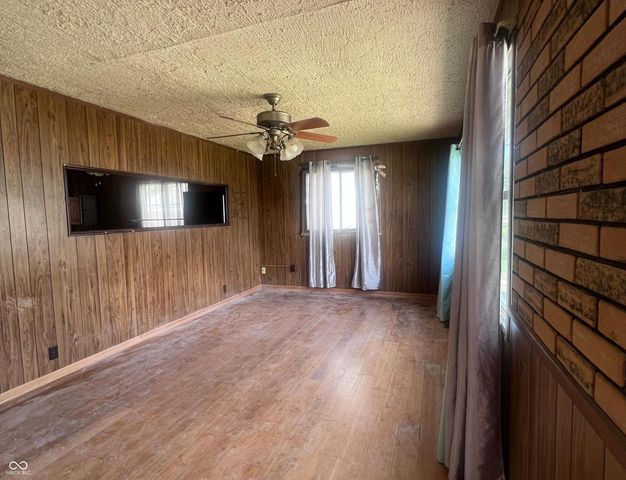 476 Carol Drive, Greenwood, IN 46143