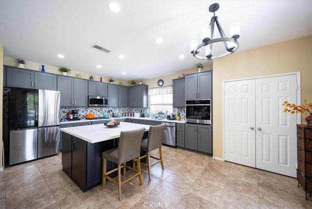 33260 Sheila Lane, Wildomar, CA 92595