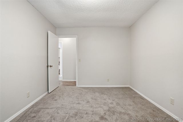1636 S Pine Avenue, Broken Arrow, OK 74012