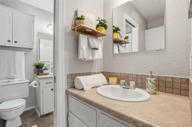 1636 S Pine Avenue, Broken Arrow, OK 74012