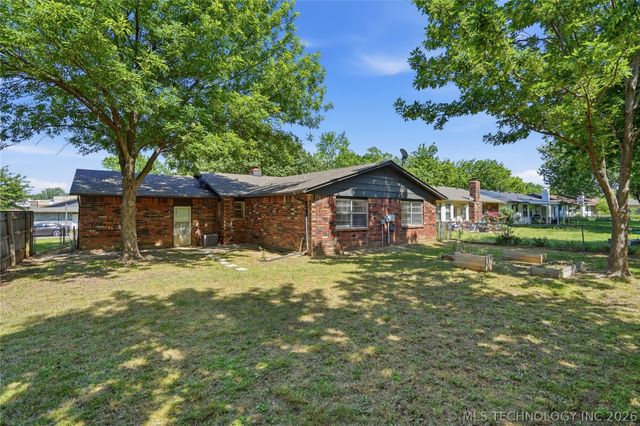 1636 S Pine Avenue, Broken Arrow, OK 74012