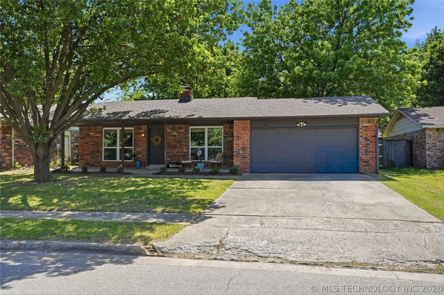 1636 S Pine Avenue, Broken Arrow, OK 74012