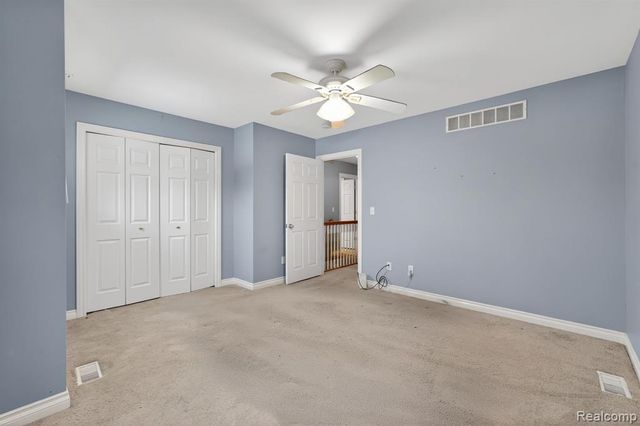 9399 Oakdale Street, Clay, MI 48001