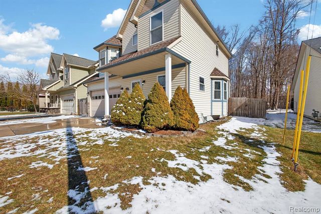 9399 Oakdale Street, Clay, MI 48001