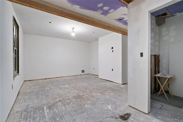 5149 Hillcrest St, Garfield, PA 15224