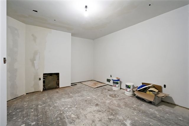 5149 Hillcrest St, Garfield, PA 15224