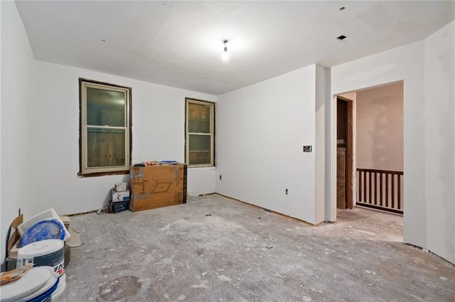 5149 Hillcrest St, Garfield, PA 15224