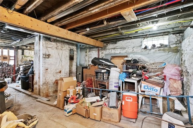 5149 Hillcrest St, Garfield, PA 15224