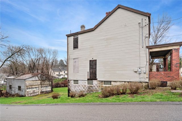 5149 Hillcrest St, Garfield, PA 15224