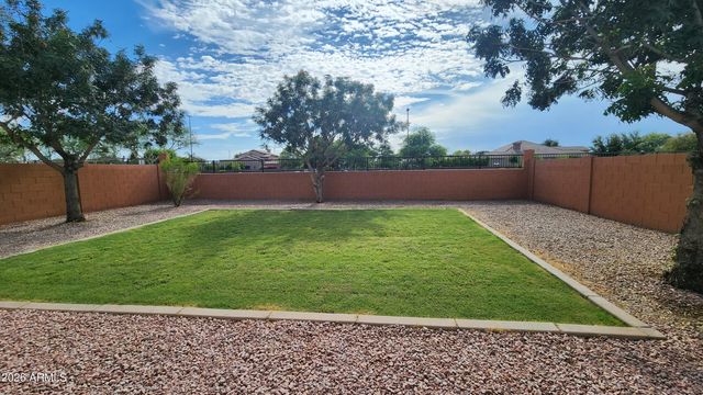 3566 S SETON Avenue, Gilbert, AZ 85297