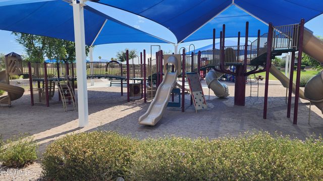 3566 S SETON Avenue, Gilbert, AZ 85297