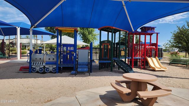 3566 S SETON Avenue, Gilbert, AZ 85297