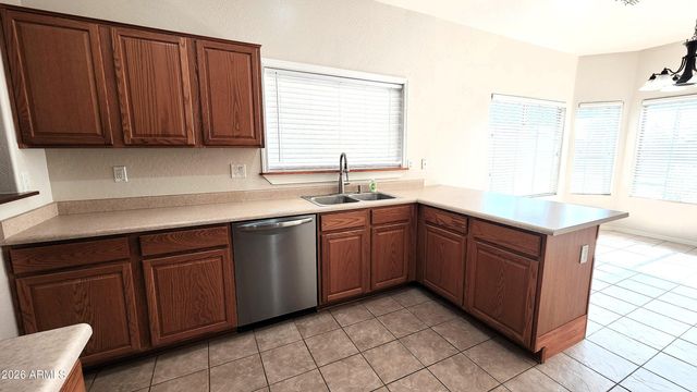 3566 S SETON Avenue, Gilbert, AZ 85297