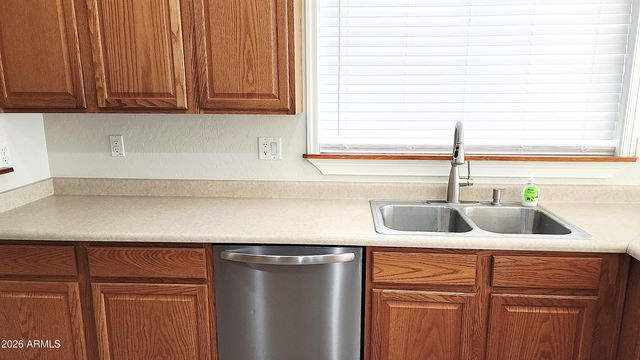 3566 S SETON Avenue, Gilbert, AZ 85297