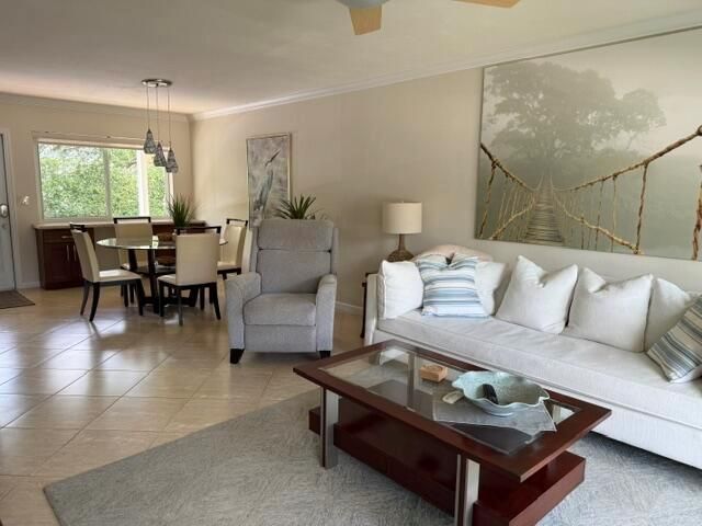 223 S FEDERAL Highway 17, Dania Beach, FL 33004