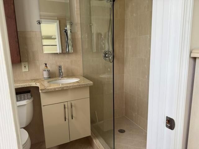 223 S FEDERAL Highway 17, Dania Beach, FL 33004