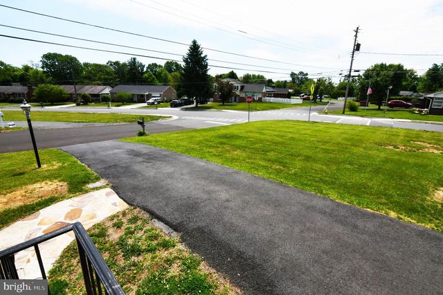 437 BEECHCROFT RD, Winchester, VA 22601