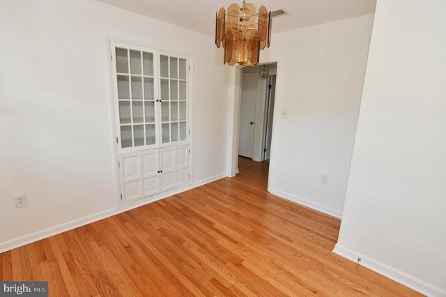 437 BEECHCROFT RD, Winchester, VA 22601